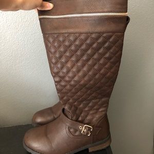 High brown boots - Size 8